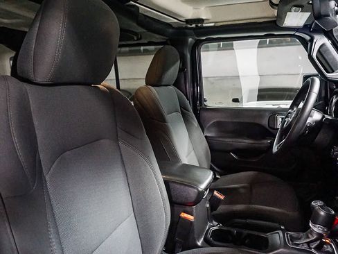 Used 2023 Jeep Wrangler Unlimited w/ 8.4" Radio Group image 20