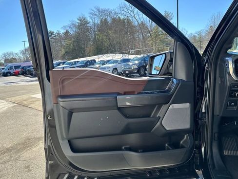 Used 2023 Ford F150 Lariat w/ Equipment Group 502A High image 24