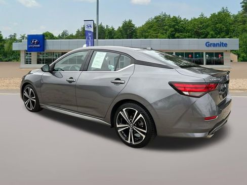 Used 2022 Nissan Sentra SR FWD image 4