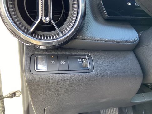 Used 2025 Chevrolet Equinox LT image 43