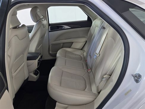 Used 2017 Lincoln MKZ Select w/ Select Plus Package image 8