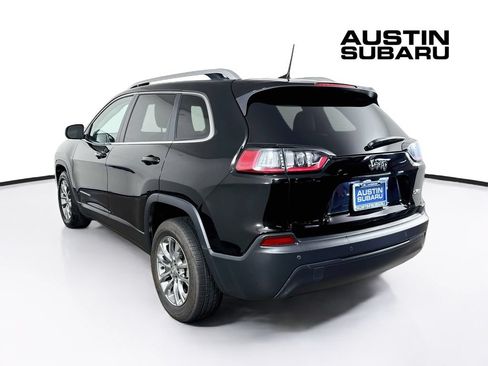 Used 2020 Jeep Cherokee Latitude Plus w/ Cold Weather Group FWD image 5