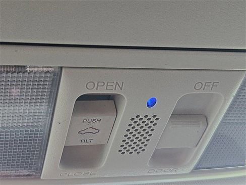 Used 2016 Honda CR-V EX-L image 25