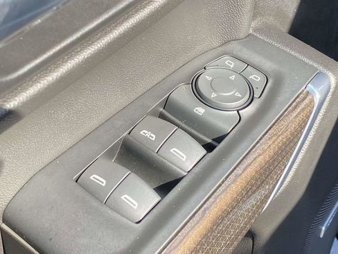 Used 2019 Chevrolet Silverado 1500 LT Trail Boss image 19