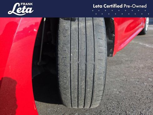 Used 2021 Toyota Corolla LE image 33