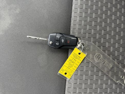 Used 2022 Ford Transit 350 XLT image 36