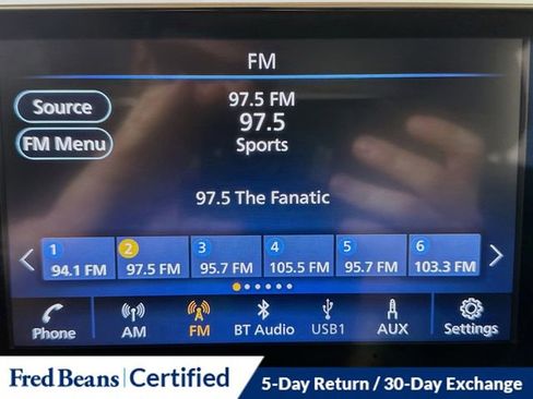 Used 2023 Nissan Sentra SV image 16