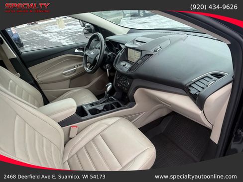 Used 2018 Ford Escape SEL image 19