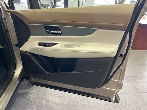 Used 2025 Nissan Murano Platinum w/ Cargo Package image 42