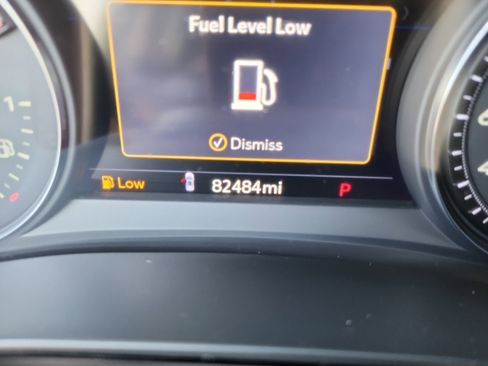 Used 2020 Cadillac XT6 Premium Luxury image 28