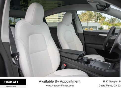 Used 2024 Tesla Model Y Long Range AWD/4WD image 33