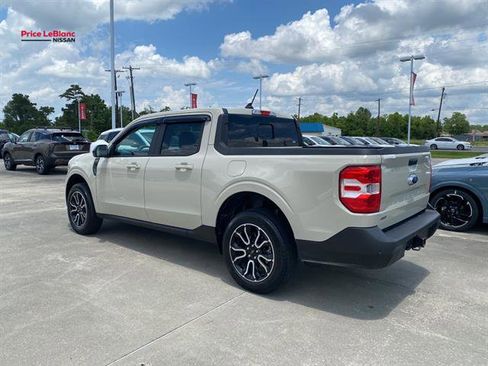 Used 2024 Ford Maverick Lariat FWD image 5
