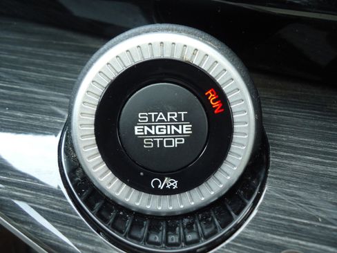 Used 2022 Jeep Wagoneer Series III w/ Premium Group I image 21