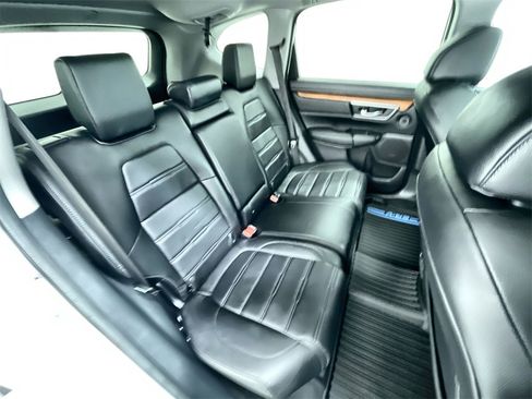Used 2020 Honda CR-V Touring image 30