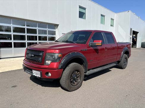 Used 2014 Ford F150 FX4 w/ Equipment Group 402A Luxury AWD/4WD image 1