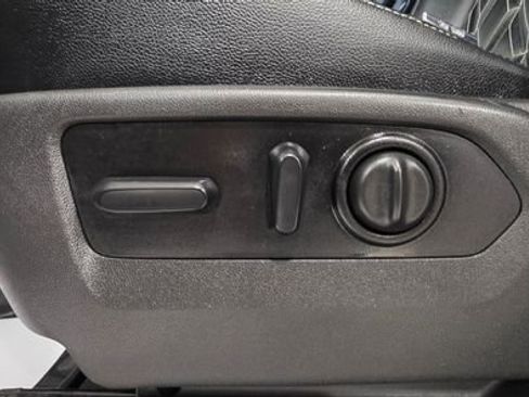 Used 2022 Chevrolet Silverado 1500 RST w/ Safety Package image 15