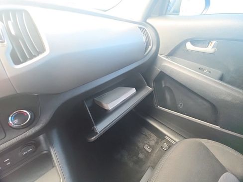 Used 2016 Kia Sportage LX AWD/4WD image 19