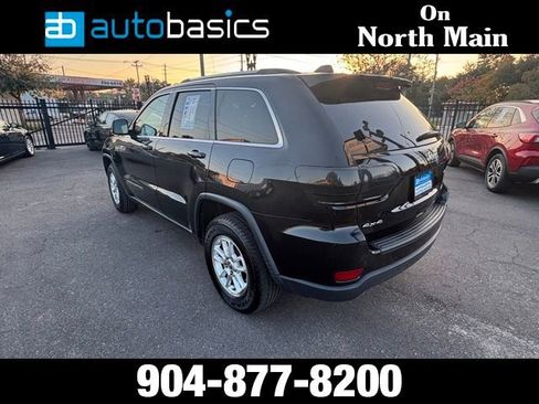 Used 2018 Jeep Grand Cherokee Laredo image 10