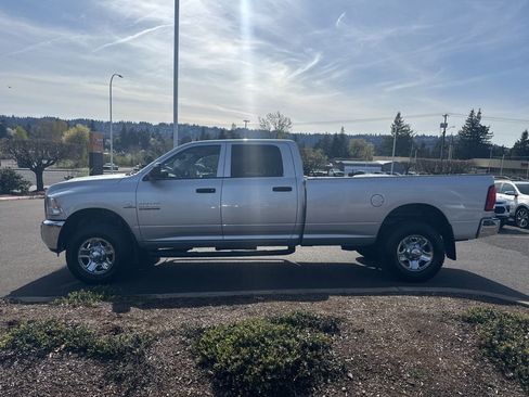 Used 2015 RAM 2500 Tradesman w/ Chrome Appearance Group image 4