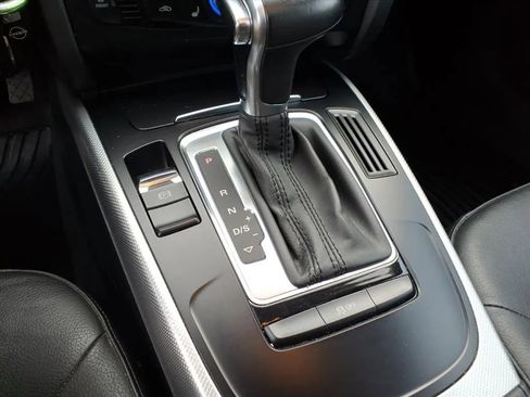 Used 2013 Audi A4 2.0T Premium image 33