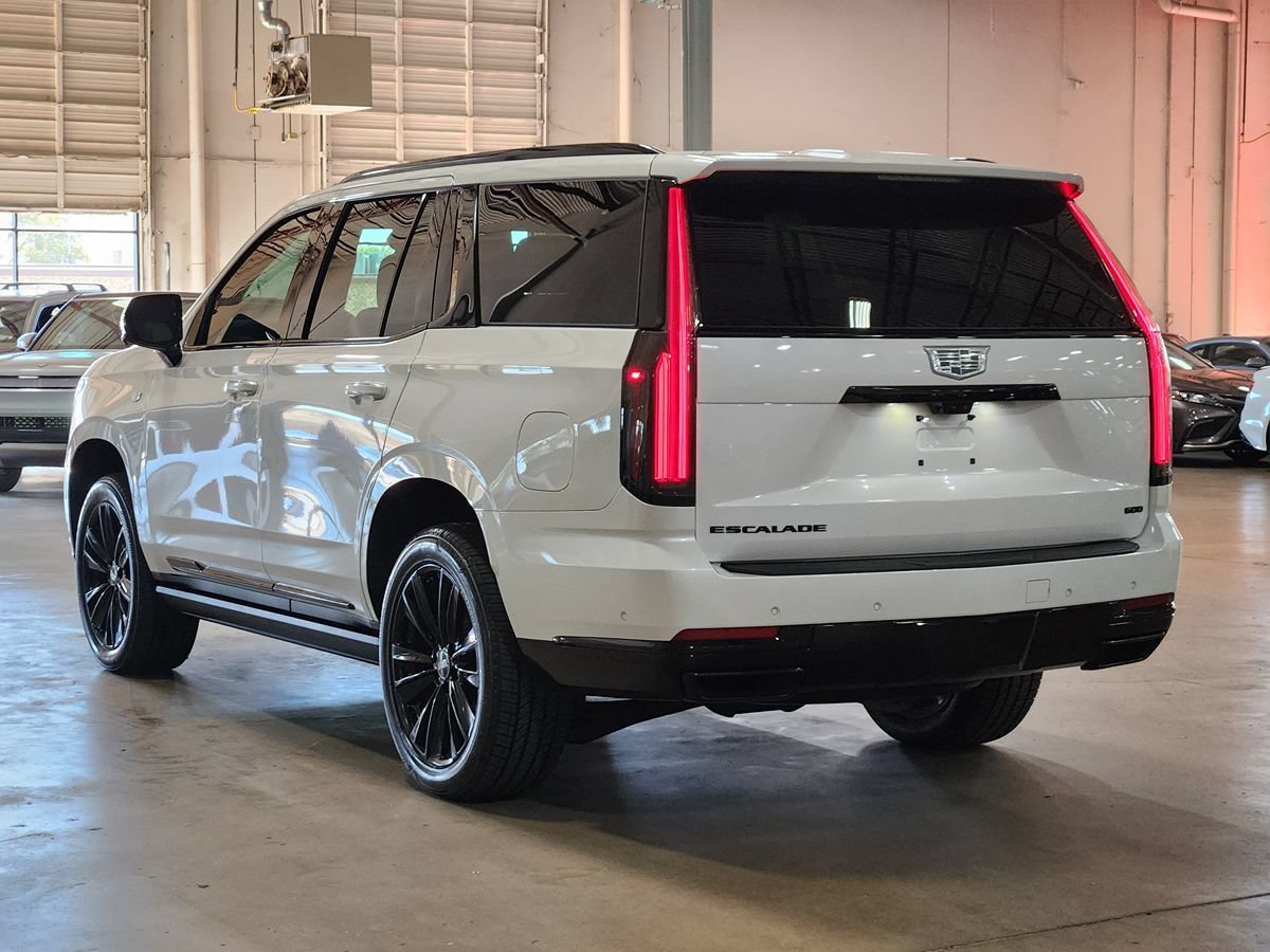Used 2025 Cadillac Escalade Sport w/ Touring Package AWD/4WD image 11