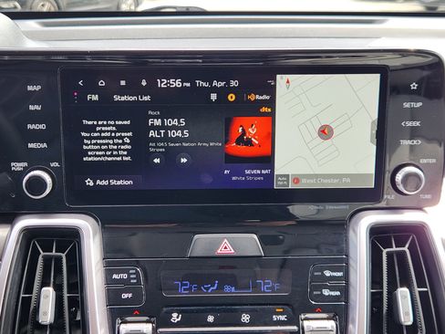 Used 2023 Kia Sorento EX AWD/4WD image 11