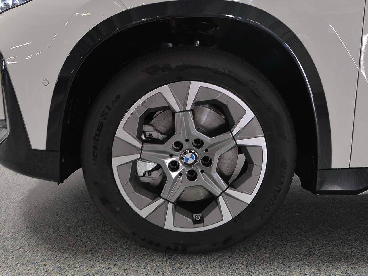 Used 2027 BMW X1 xDrive28i AWD/4WD image 5