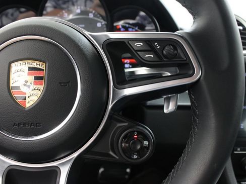 Certified 2025 Porsche 718 Cayman S RWD image 30