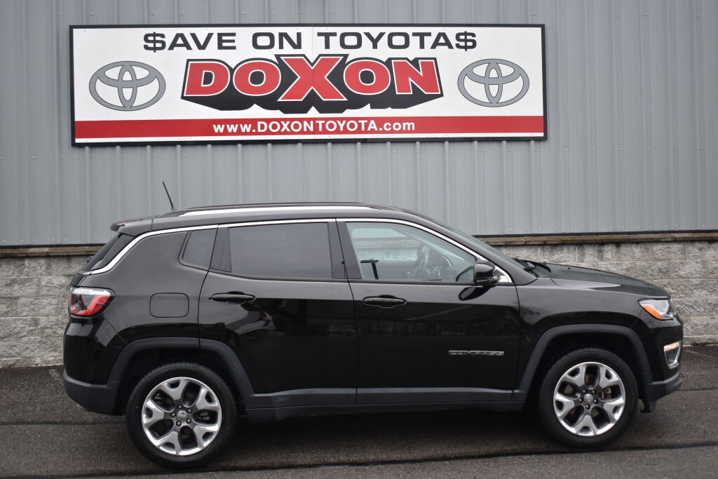 Used 2021 Jeep Compass Limited w/ Sun and Sound Group AWD/4WD image 8