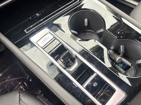 New 2026 Volkswagen Atlas SE image 23