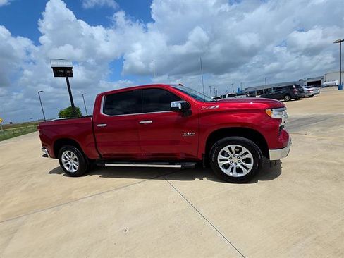 Used 2024 Chevrolet Silverado 1500 LTZ image 5