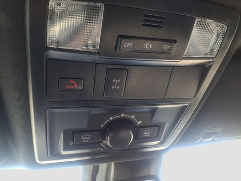 Used 2023 Toyota Tacoma TRD Off-Road image 30