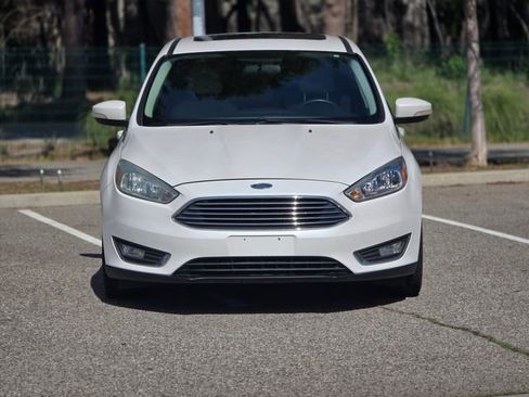 Used 2017 Ford Focus Titanium image 18