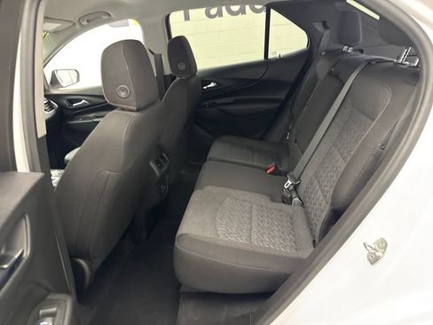 Used 2022 Chevrolet Equinox LT FWD image 20