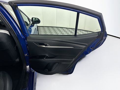 Used 2025 Toyota Camry SE image 27