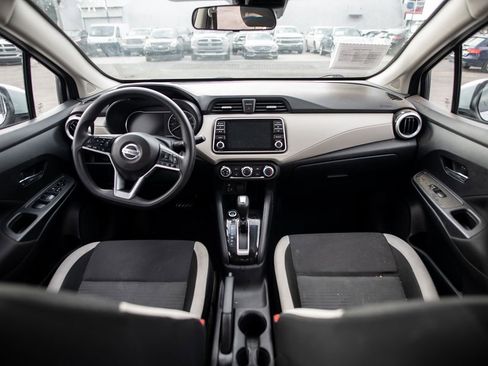 Used 2021 Nissan Versa SV image 25