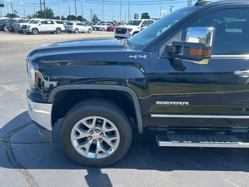 Used 2018 GMC Sierra 1500 SLT AWD/4WD image 10