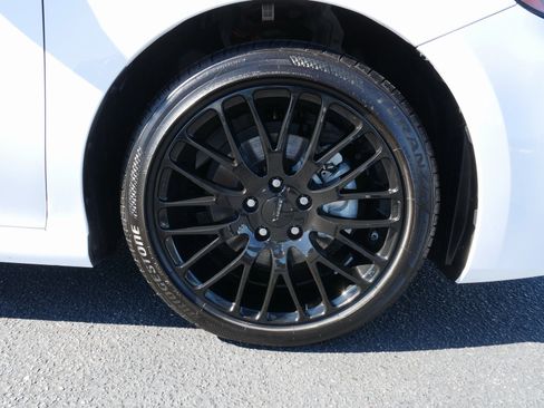 Used 2025 Toyota Camry LE image 11