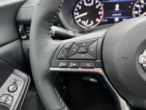 Used 2025 Nissan Sentra SV w/ All-Weather Package image 25