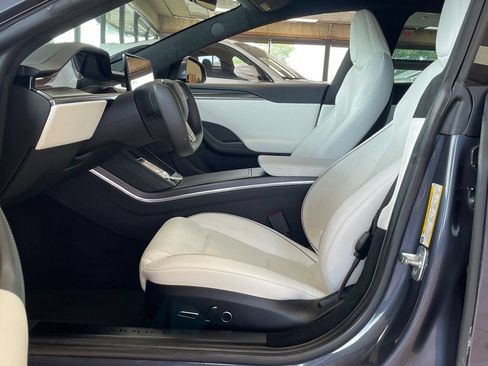 Used 2021 Tesla Model S Plaid AWD/4WD image 11