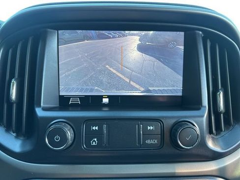 Used 2019 Chevrolet Colorado Z71 image 48