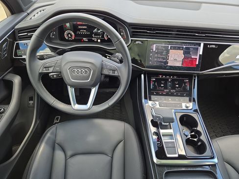Certified 2026 Audi Q7 2.0T Premium Plus w/ Convenience Plus Package AWD/4WD image 14
