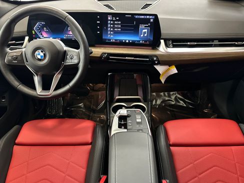 Used 2025 BMW X1 xDrive28i w/ Convenience Package AWD/4WD image 26