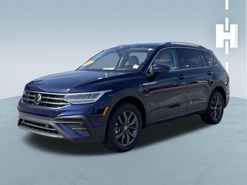 Used 2023 Volkswagen Tiguan SE FWD image 3