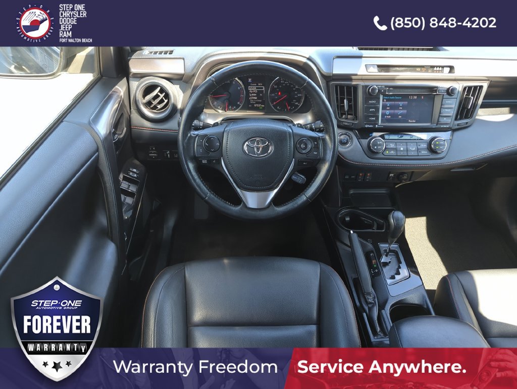 Used 2018 Toyota RAV4 SE w/ Power Extra Value Package FWD image 13