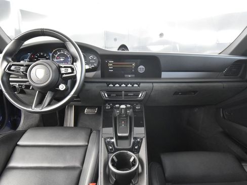 Used 2024 Porsche 911 Carrera GTS image 17