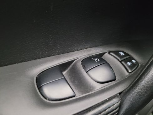 Used 2022 Nissan Rogue Sport S AWD/4WD image 27