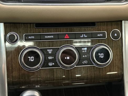 Used 2015 Land Rover Range Rover Sport HSE AWD/4WD image 34