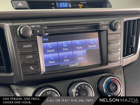 Used 2014 Toyota RAV4 LE image 30