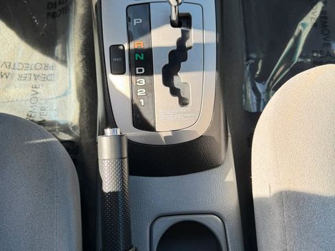 Used 2006 Suzuki Forenza Wagon FWD image 28